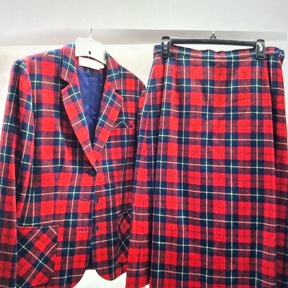 Pendleton Jackets & Blazers - Size 14 vintage Pendleton blazer skirt set